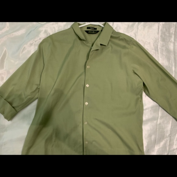 Green button down - Size L - Picture 1 of 2